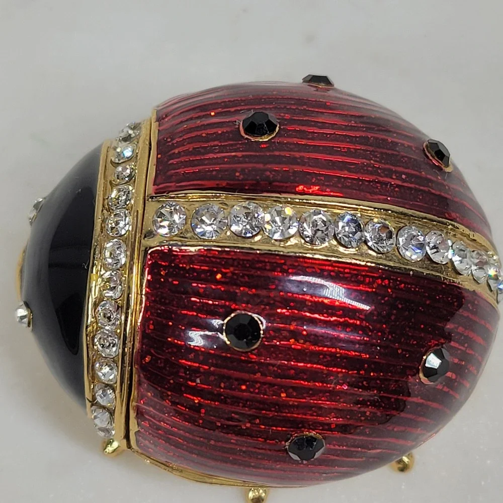 Kingspoint Designs Ladybug Enamel Trinket Box 2